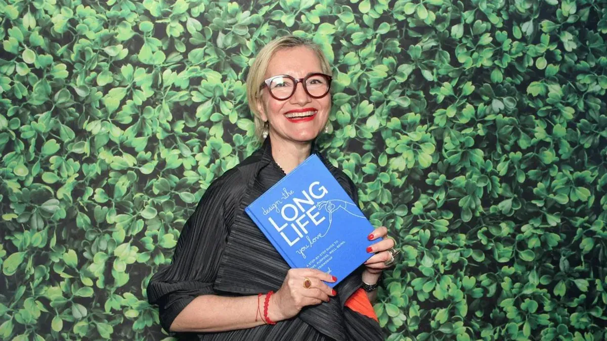 Award-winning designer Ayse Birsel presenting to entrepreneurs - The Inspiration Space