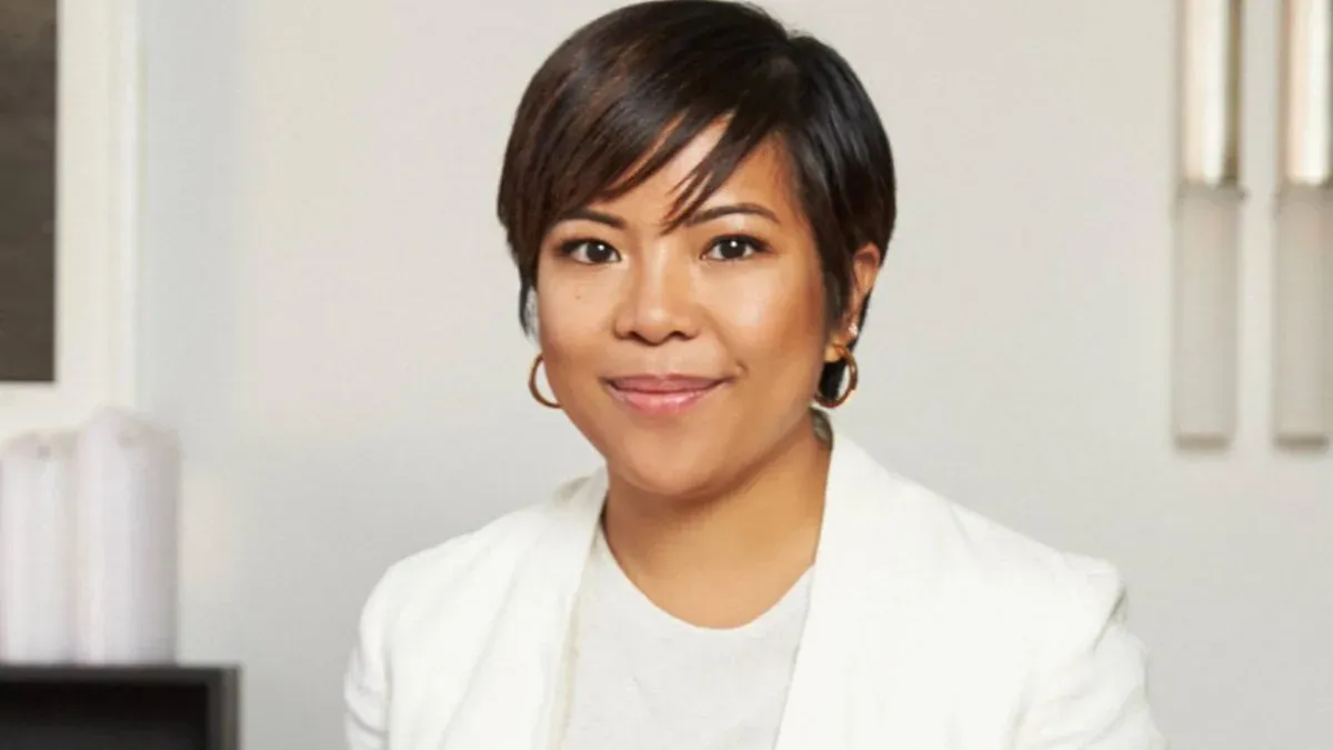 Away luggage brand founder launching startup success - The Inspiration Space